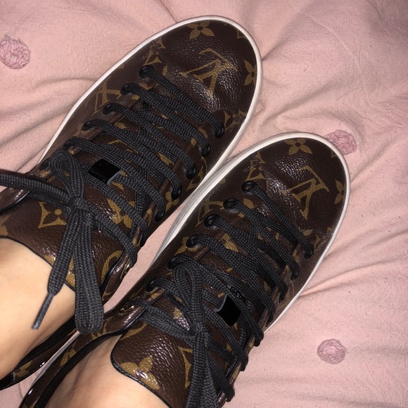 Louis Vuitton Frontrow Sneaker - Picture 3 of 7